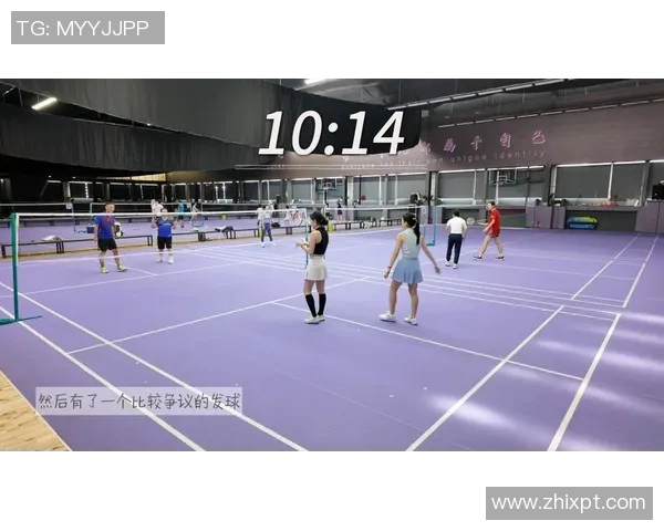 武汉羽毛球队与西安羽毛球队赛后复盘团队协作的成功与不足分析