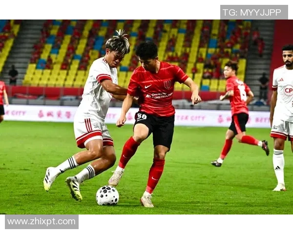 足球专题：聚焦成都足球队的速度